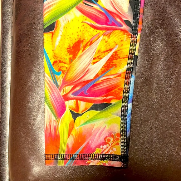 Evolution and Creation. Workout pants - Picture 3 of 5